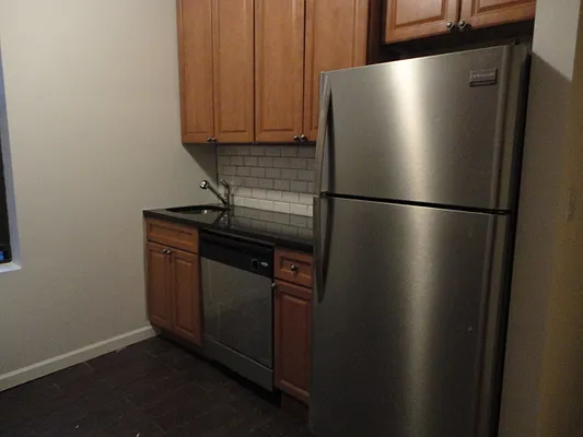 Rented by Bohemia Realty Group | media 36