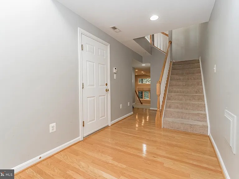 4858 Lee Hollow Pl — Photo 26