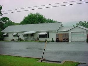 1st image of 615 Church Dr