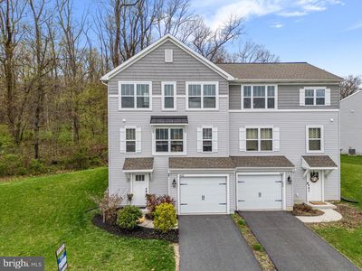 400 Smokering Dr, Robesonia, PA, 19551