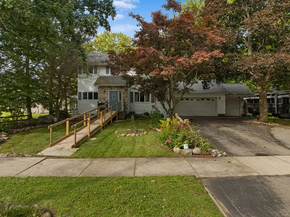 130 S Concord St, Concord, MI 49237