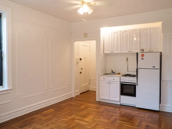 601 40th Street image 1 of 4