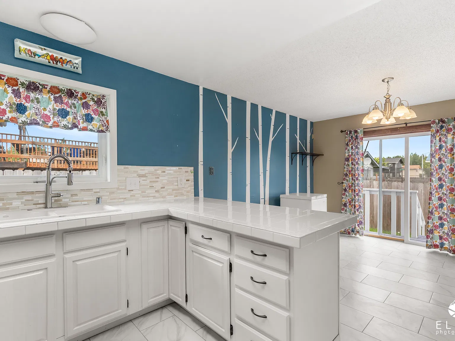 3 bed, 1232 sqft, $2,250 — Photo 4