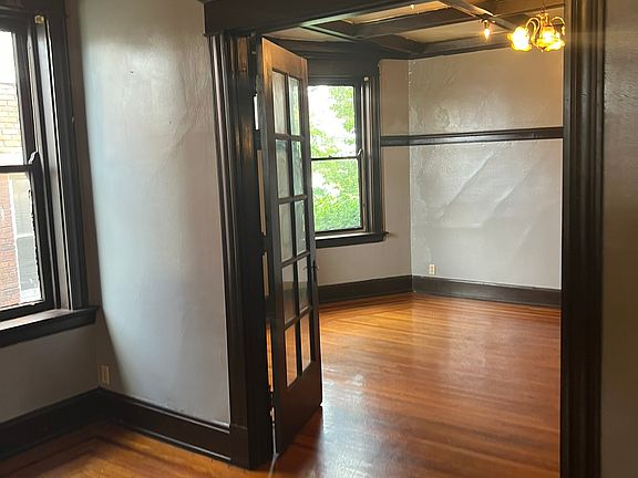 2nd image of 857 Blair Ave APT 1