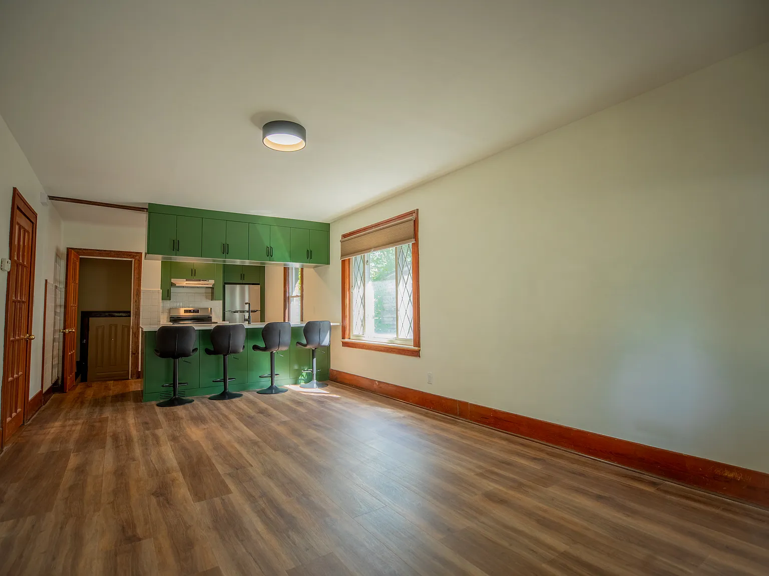 2 bed, 1.5 bath, $2,200 — Photo 2