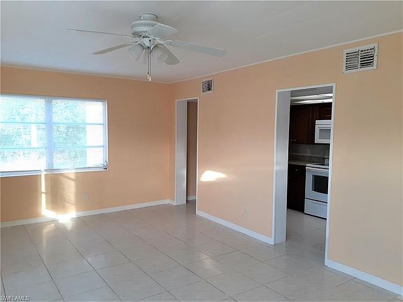 4th image of 1872 Braman Ave