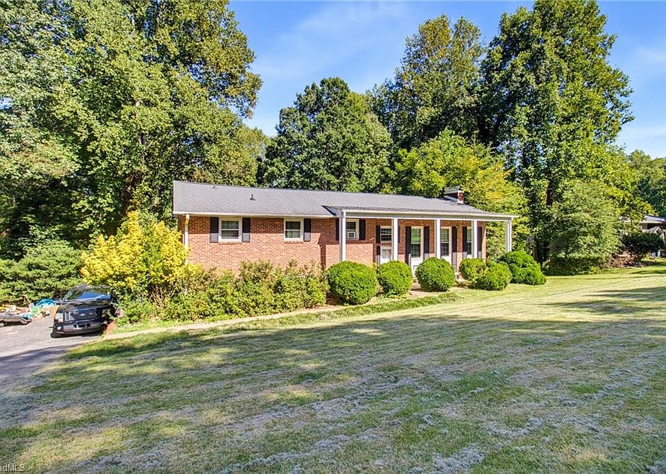 1st image of 5675 Sweetbriar Rd