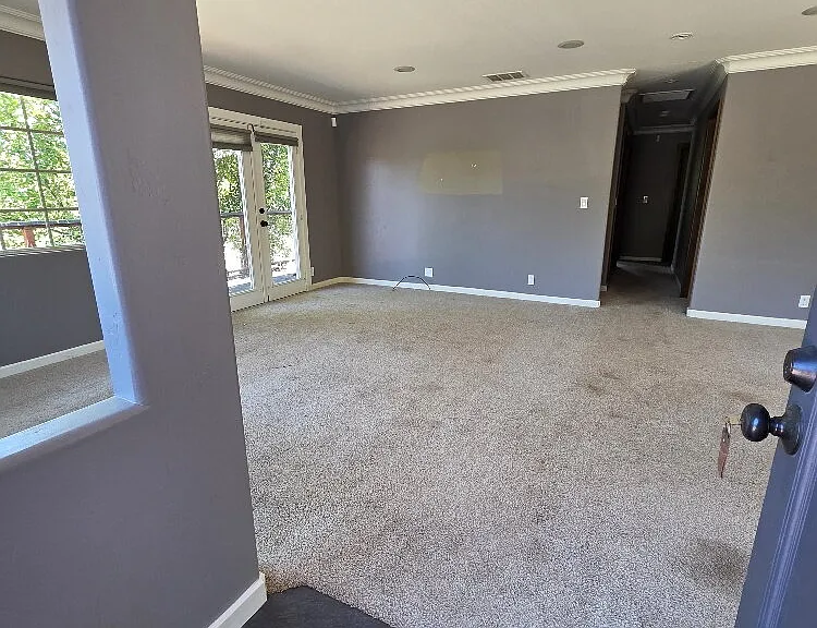 1850 Pear Blossom Ln — Photo 2