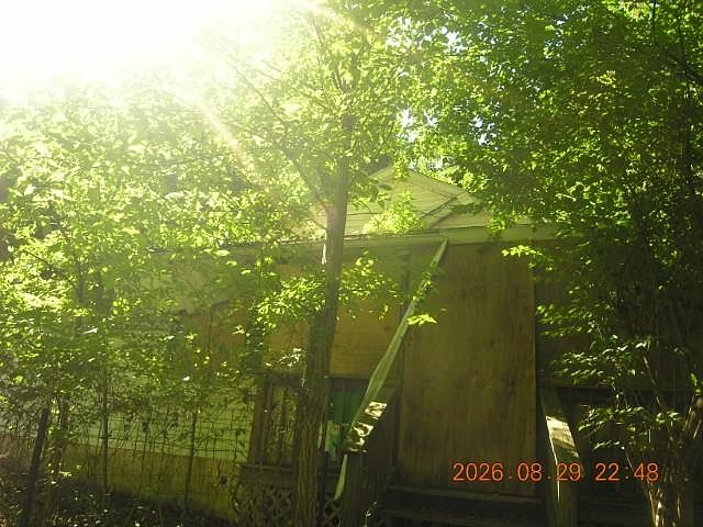 1st image of 415 Lower Heath Creek Rd