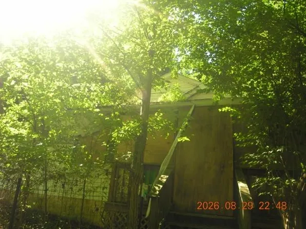 415 Lower Heath Creek Rd, Barboursville, WV 25504