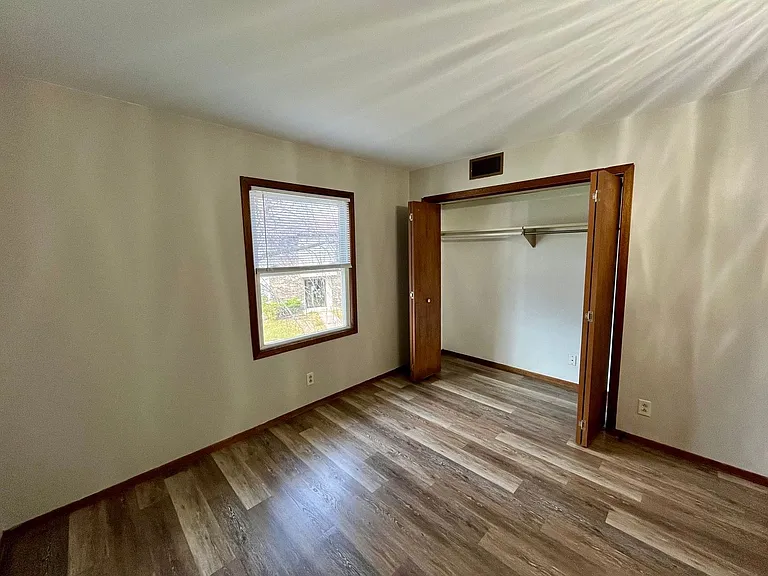 3520 Evergreen Dr — Photo 11