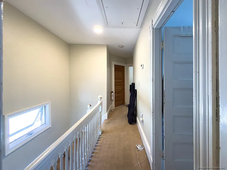 318 N Harvard St #1 — Photo 18