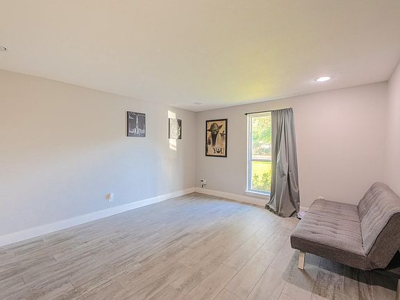 2nd image of 5534 W Airport Blvd