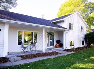 15672 Crestone Ct, Rosemount, MN 55068