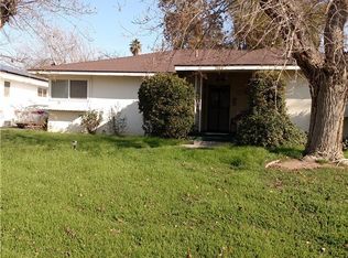 2813 Fordham St, Bakersfield, CA 93305