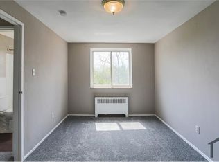1640 Skyline Dr APT 3, Pittsburgh, PA 15227