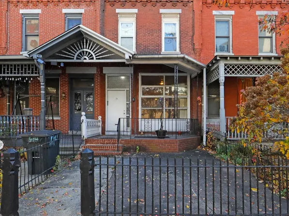 612 Benson St, Camden, NJ 08103