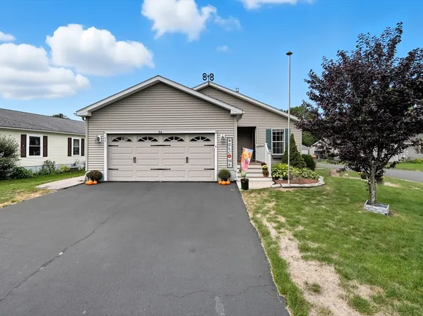 54 Sunrise Ln, Chicopee, MA 01020