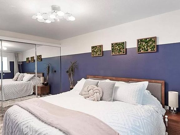 4th image of 525 Belmont Ave E APT 3