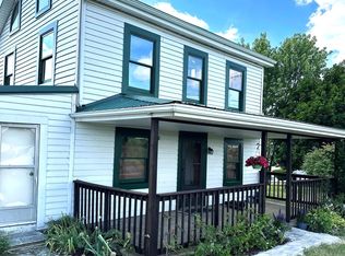 985 Herrs Ridge Rd, Gettysburg, PA 17325