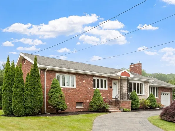 21 Laurine Rd, Saugus, MA 01906