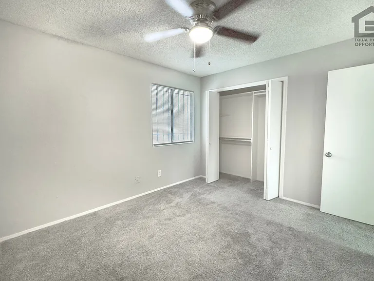 529 E 6th Dr — Photo 14