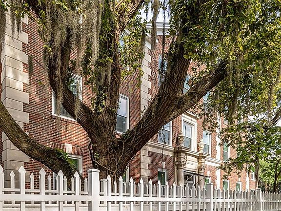 3rd image of 519 Norwich St #301