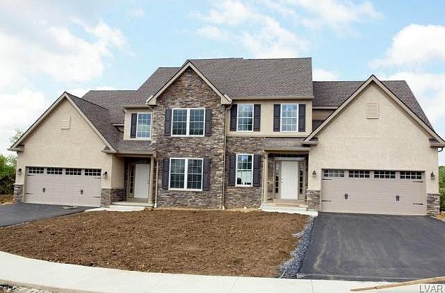 2nd image of 1623 Ressler Rd