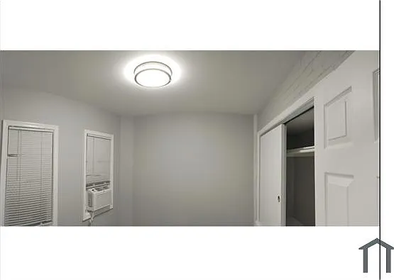 1827 D St NE #4 — Photo 8