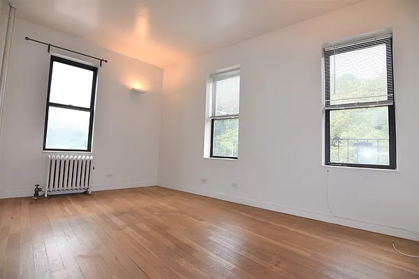 Rented by Bohemia Realty Group | media 3