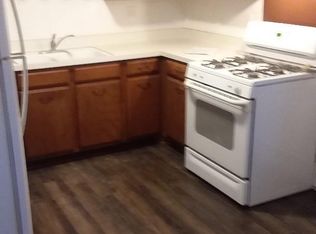 601 Kishwaukee St APT 8, Marengo, IL 60152