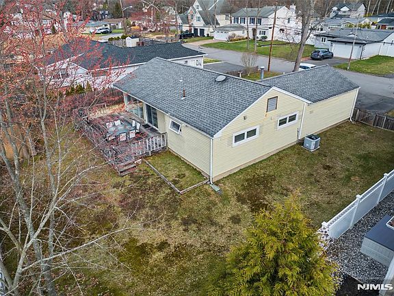 5th image of 17 George Rd