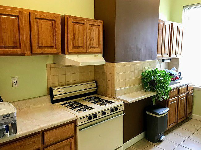 1st image of 2311 41st St APT 1R