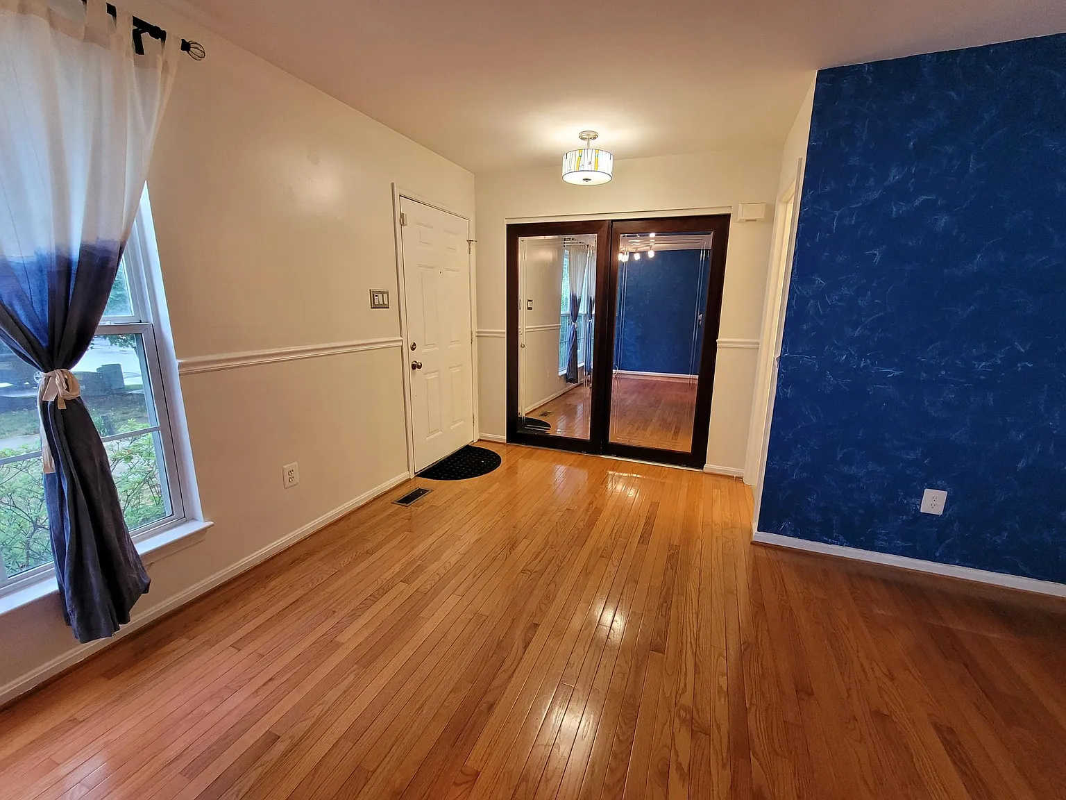 14 Brampton Ct — Photo 4