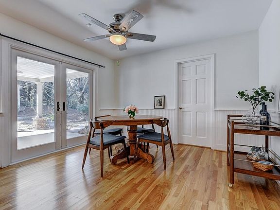 2nd image of 2855 Glade Springs Dr