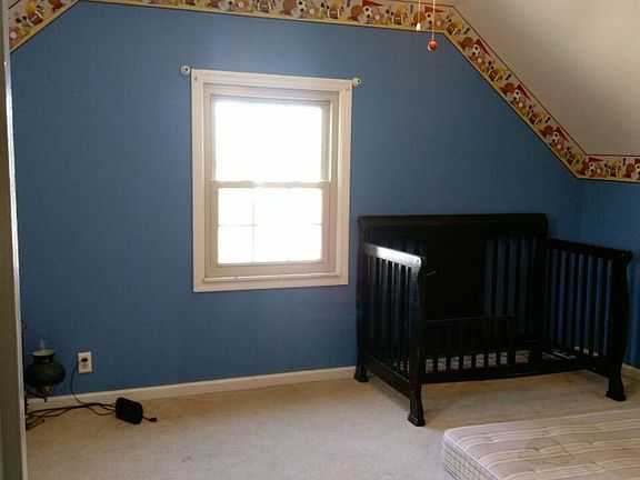 4th image of 204 Battle Grove Ave