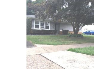 902 Stephen Ave, Croydon, PA 19021