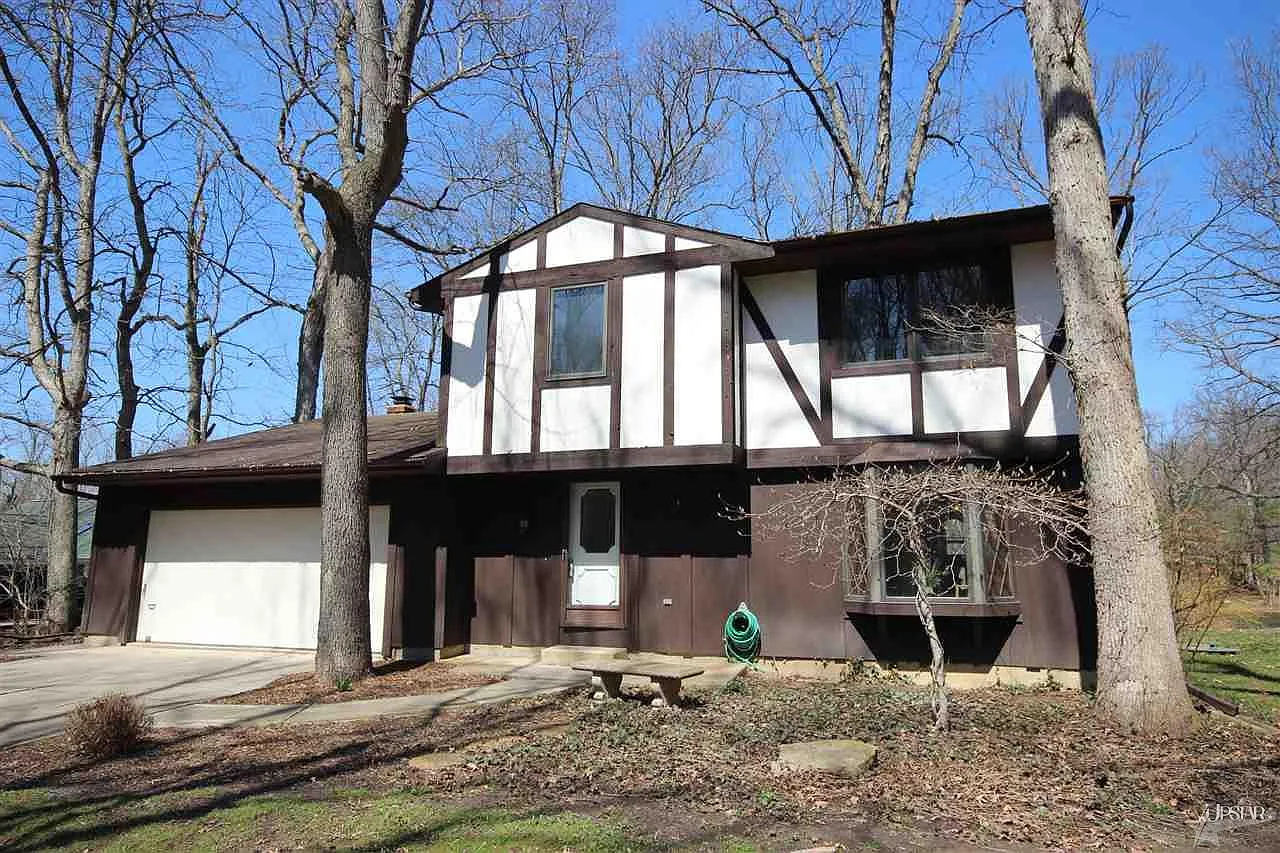 1707 Lanyard Ln photo 1