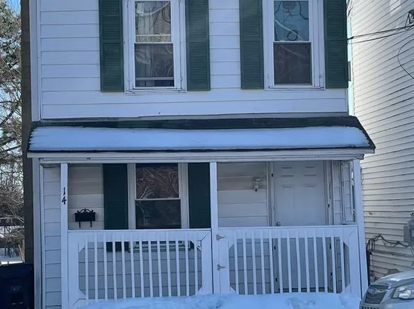 14 W Lake St, Middletown, DE 19709