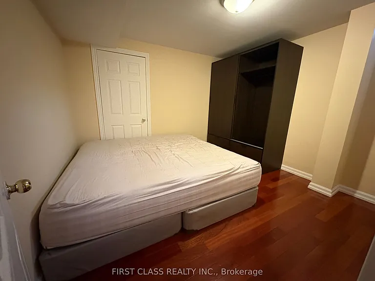 62 Scarbell Dr — Photo 8