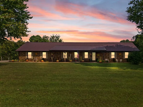 501 E Todd Rd, Science Hill, KY 42553