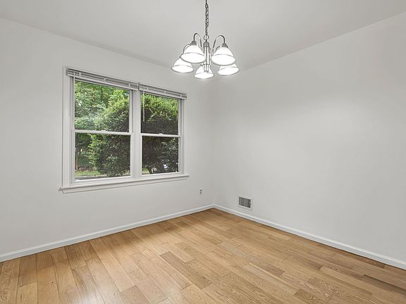 Light & Bright Formal Dining Room