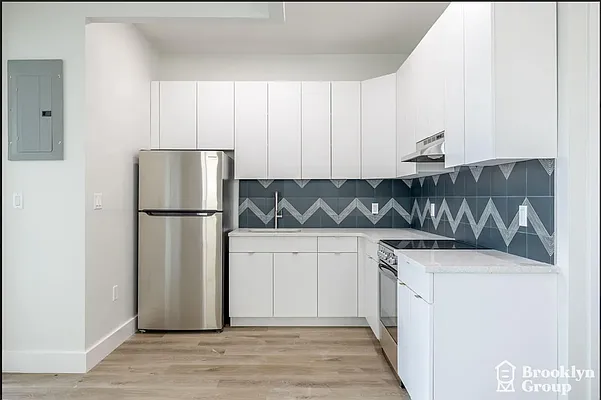 Rented by Brooklyn Group | media 6