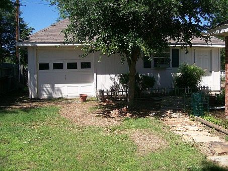 4th image of 801 Cedar Creek Cir