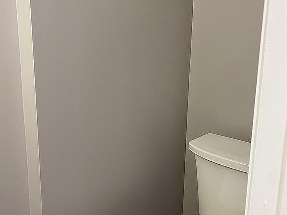5th image of 6566 Summerfield Dr