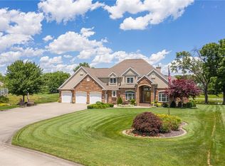 11246 E Lincolnshire Ln, Effingham, IL 62401