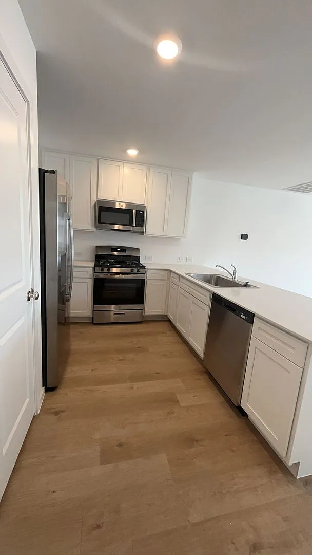 Brand New 3 Bedroom Home in Edmond — Photo 4