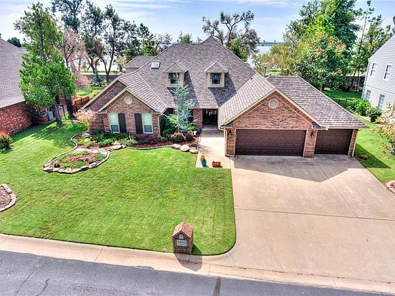 2nd image of 9808 Stonebridge Dr