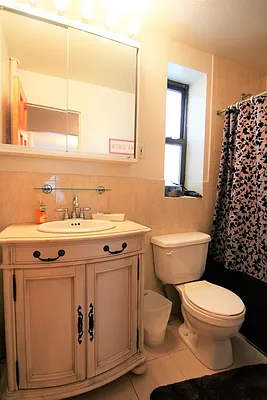 Rented by JK Dansar Corp | media 2