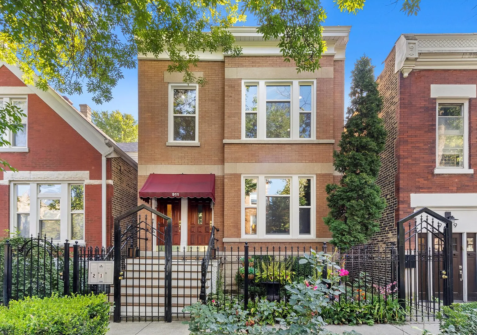 N Fairfield Ave, Chicago — Photo 2